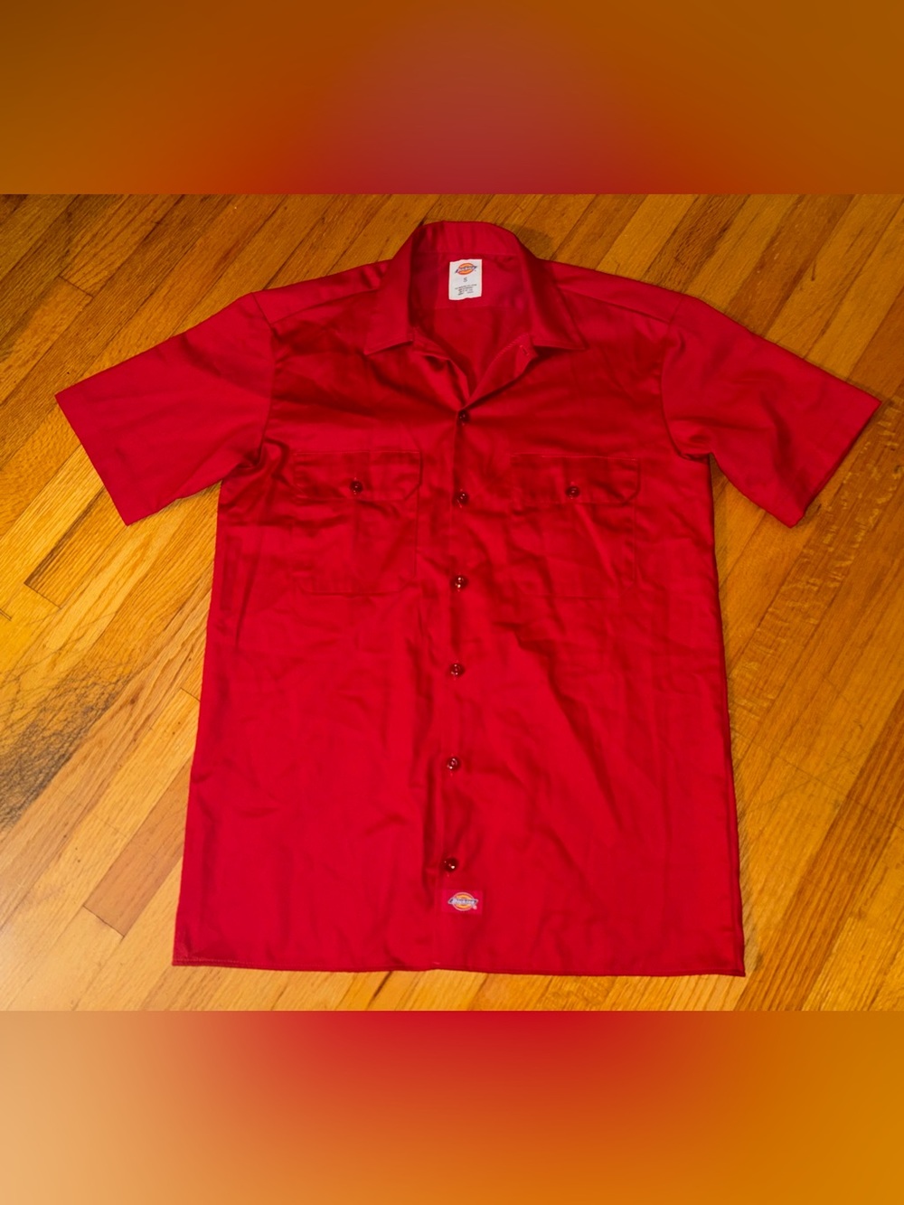 Dickies Men's S Reg Red Twill Short Sleeve Button-Up Shirt Front Pocket